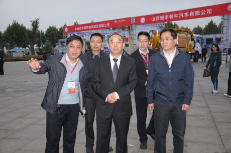 创新创造  拓展业务  占领市场