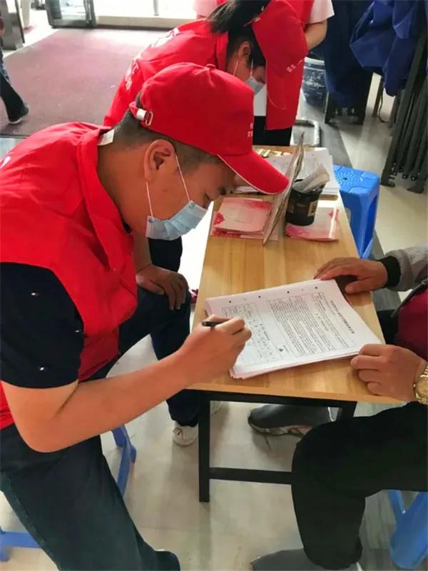 我市场开展“血同脉，爱同行” 无偿献血志愿活动