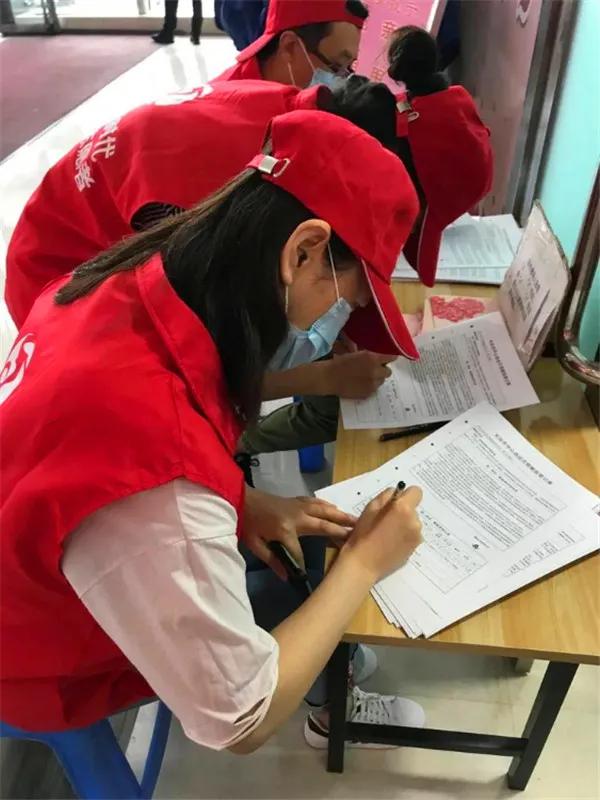 我市场开展“血同脉，爱同行” 无偿献血志愿活动